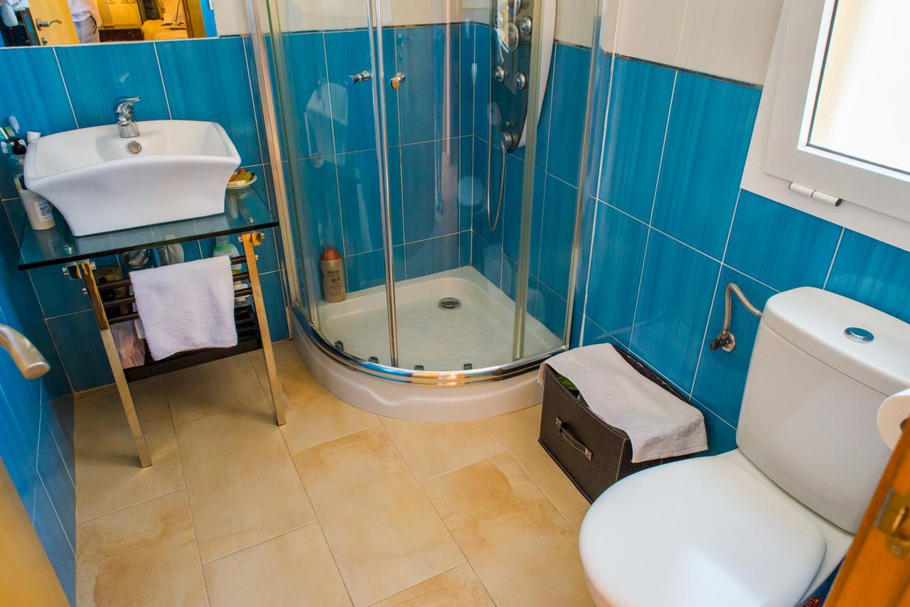Delfines By Holidays Apartment