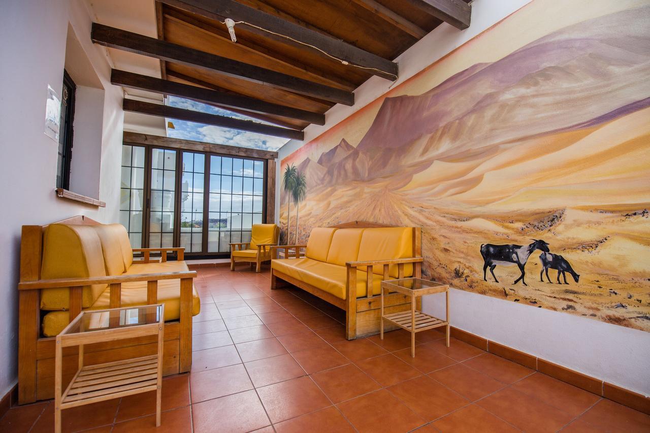 Surf Riders Fuerteventura Guest house