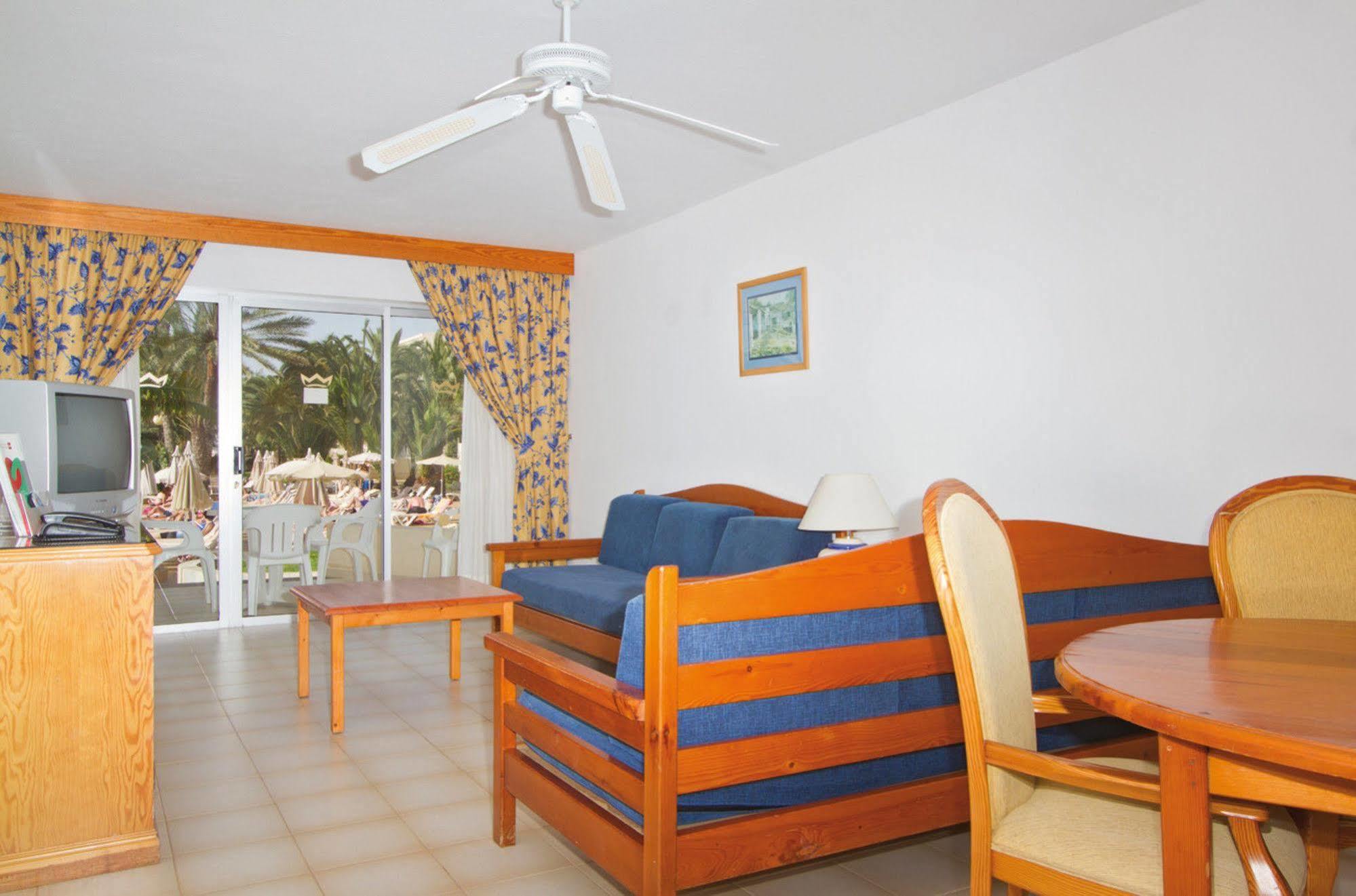 Hotel Riu Oliva Corralejo