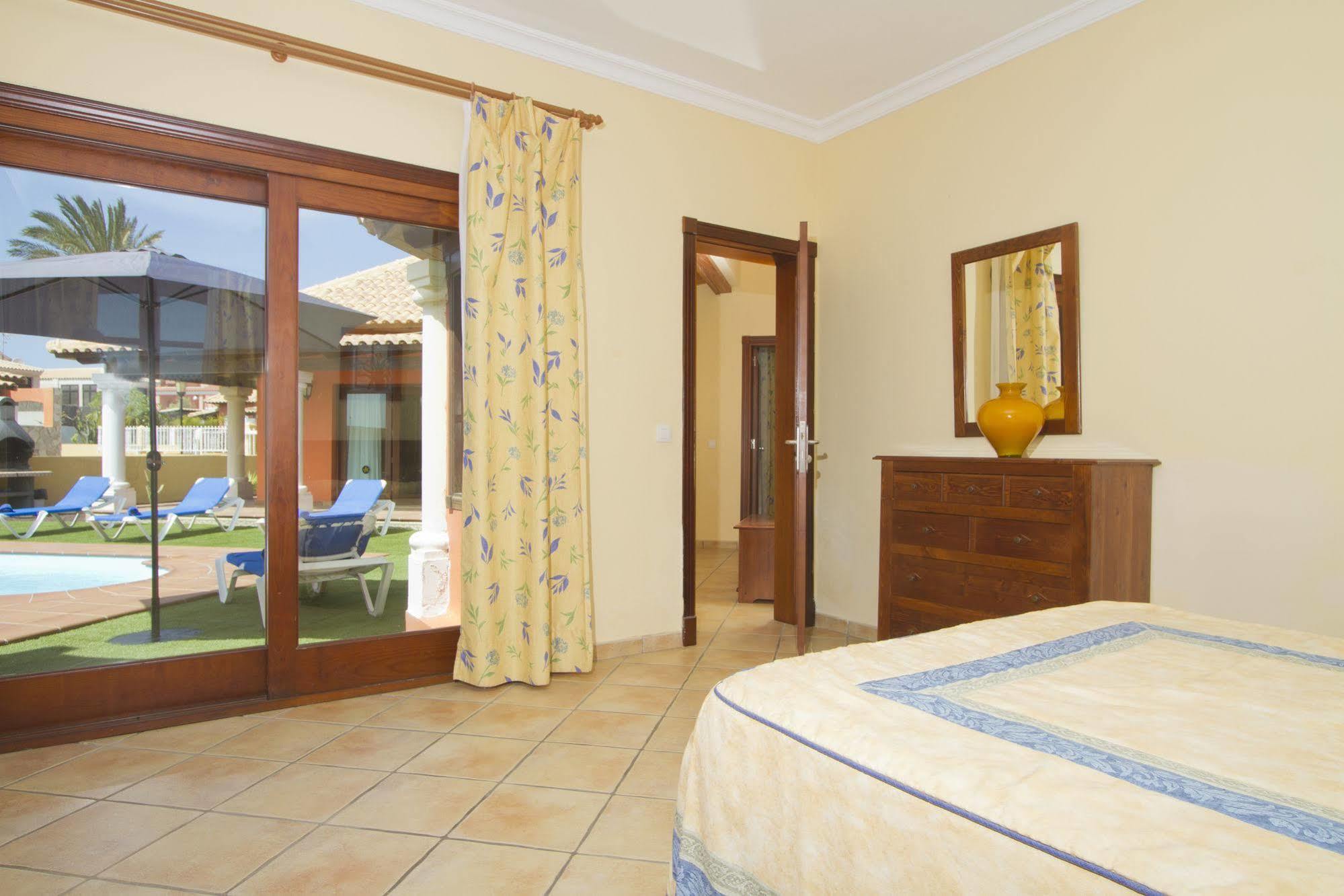 Apartment Brisas Del Mar *