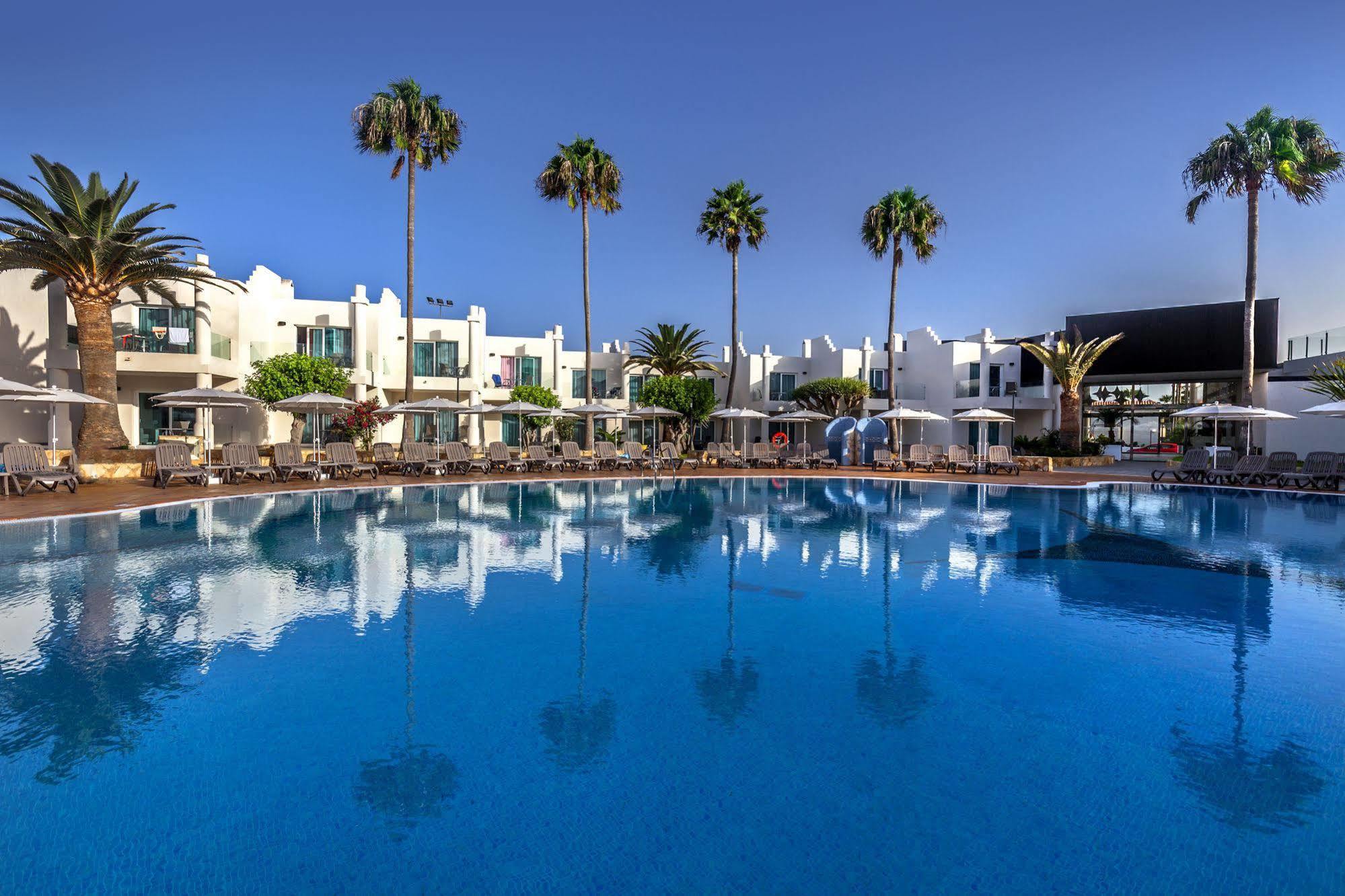 Hotel Barcelo Sands 4*