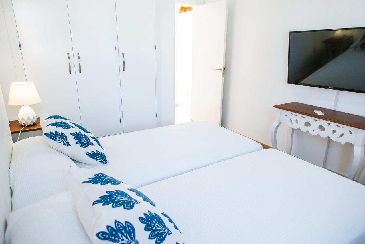 Luxury 'la Bonita' With Private Heated Pool, Bbq & Free Wifi- Suiteable For Familiesfriends * Corralejo