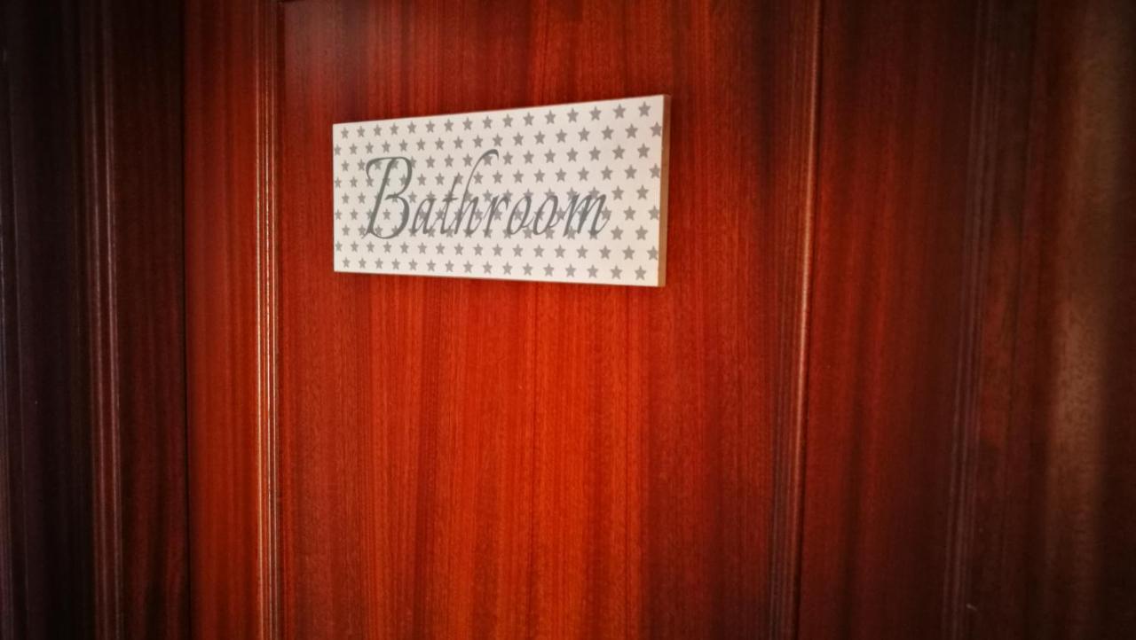 La Vie Est Belle, By Comfortable Luxury Apartamento