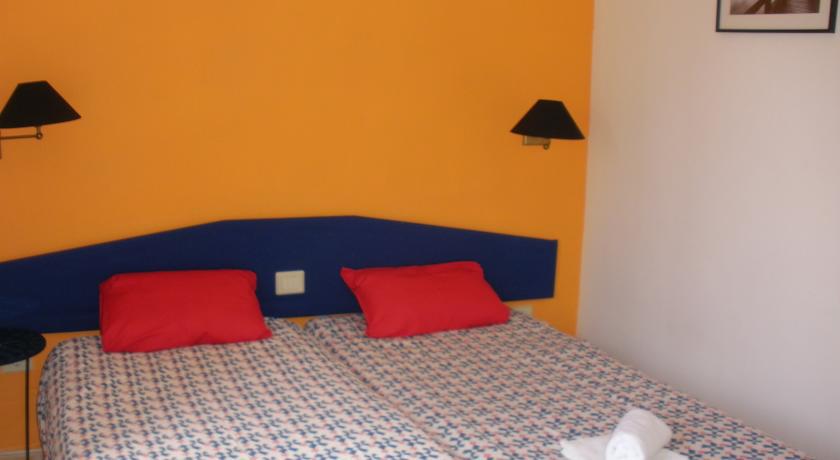 Aparthotel Oasis Dunas 3*