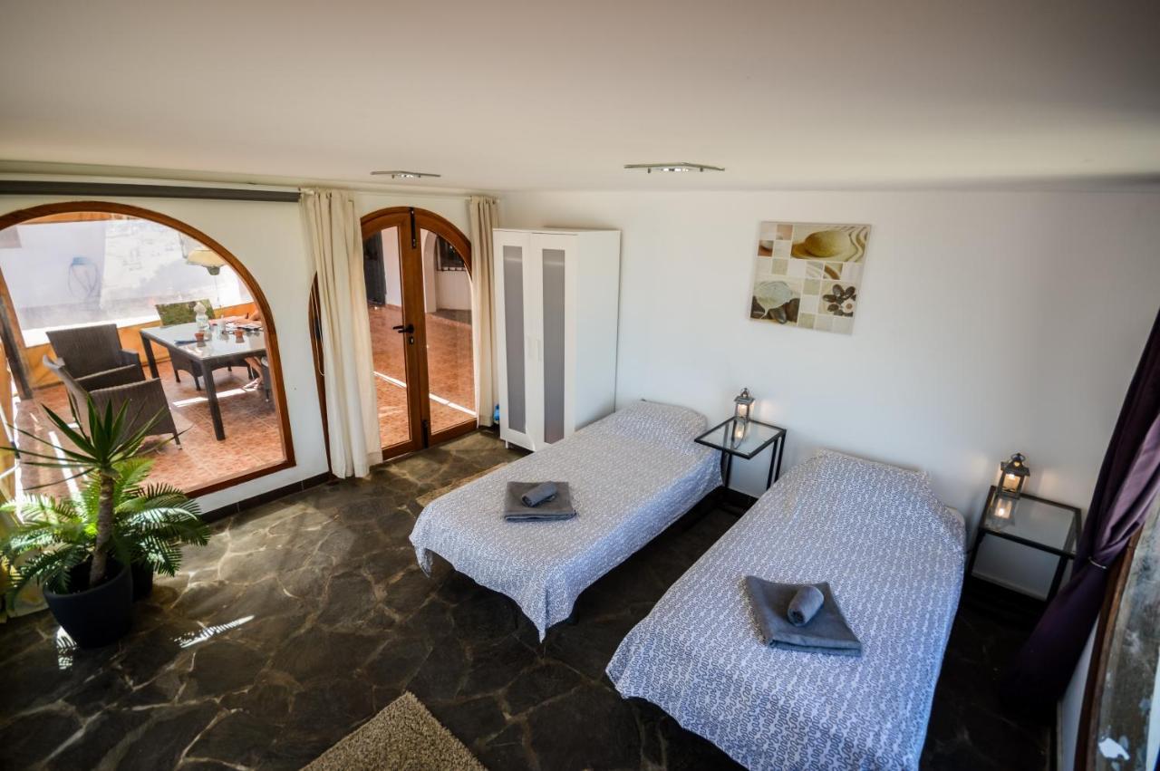 Bed & Breakfast Bahia Beach Club *