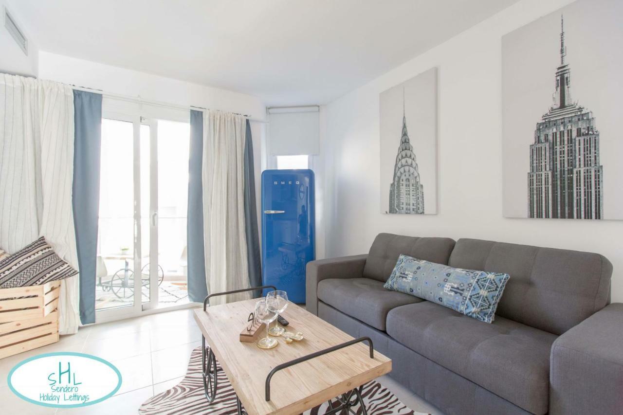 Sun - 206 Apartment