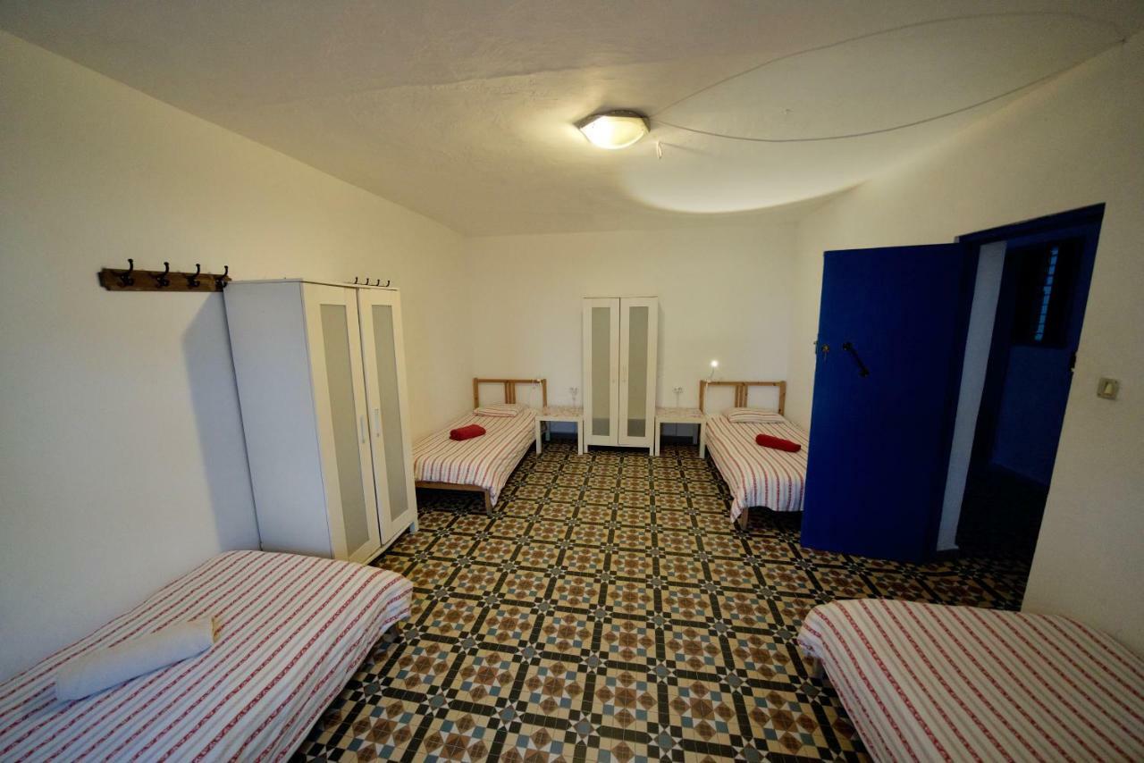 Albergue Sol Y Mar Surf Camp *
