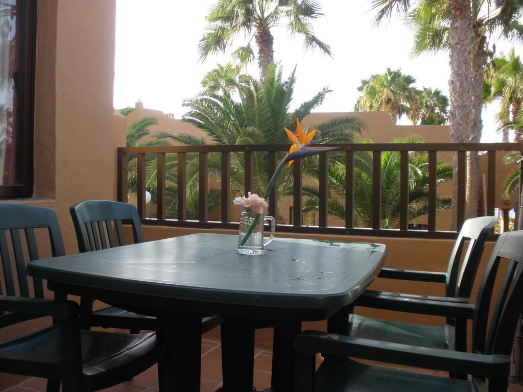 Aparthotel Oasis Dunas 3*