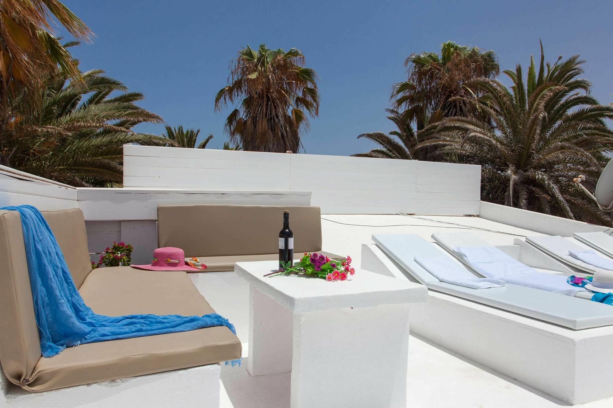 Villa Neptuno Villa *