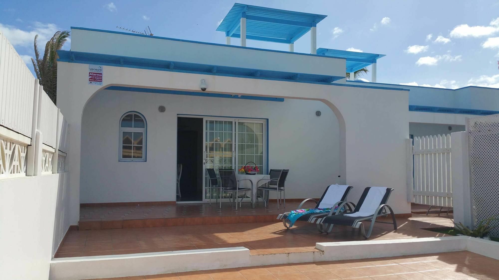 Ganesha Apartment
