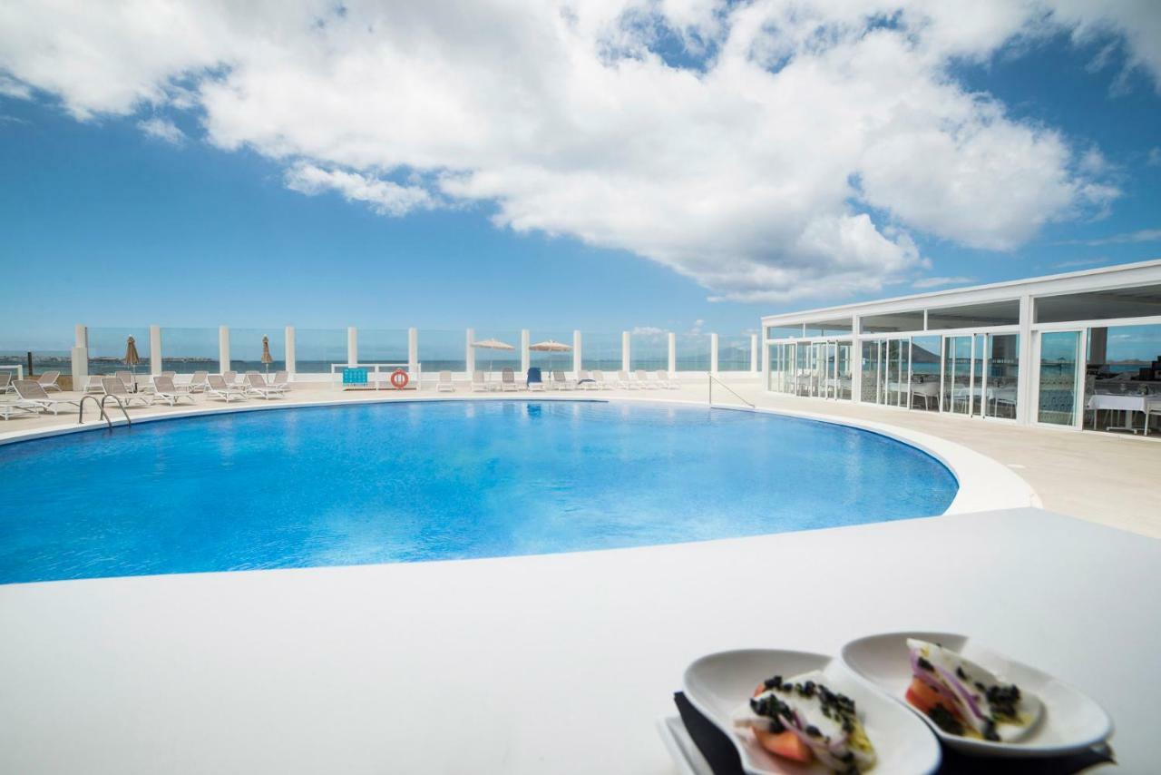 Boutique Tao Caleta Mar 3*