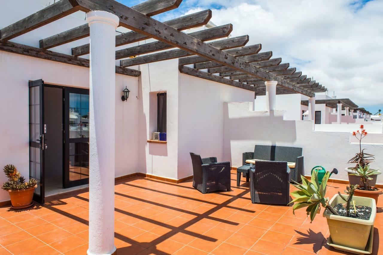 Holiday White With Pool And 500m To Sea Villa Corralejo