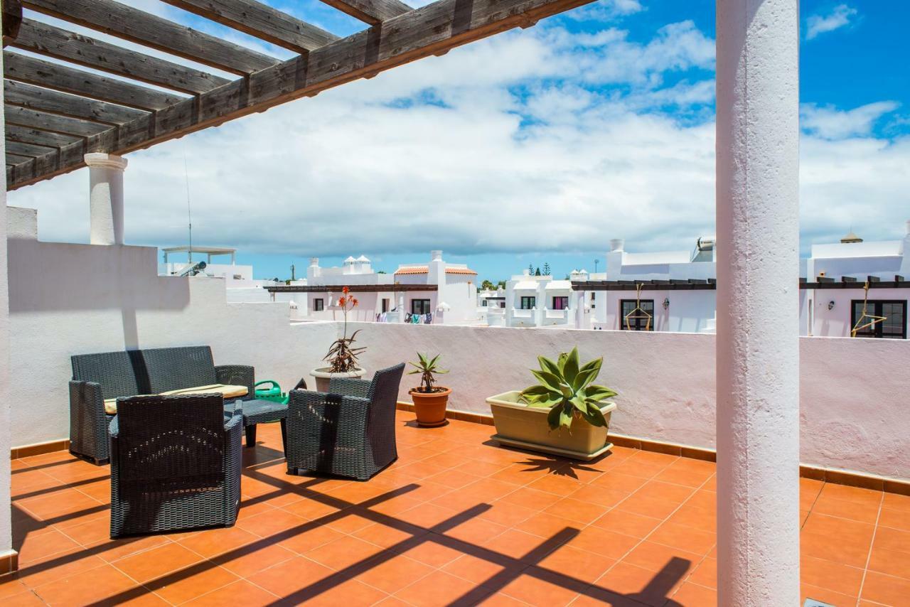 Holiday White With Pool And 500m To Sea Villa Corralejo