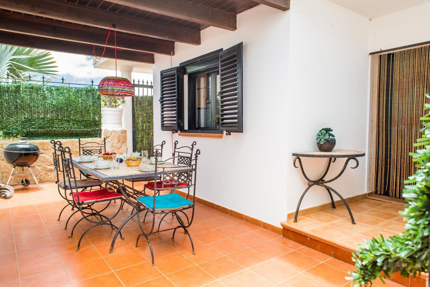 Villa Holiday White With Pool And 500m To Sea *