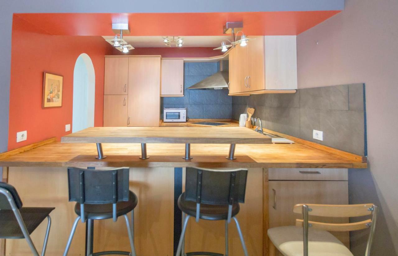 Marine Breeze Apartment