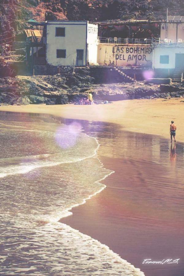 Wind Hideaway *