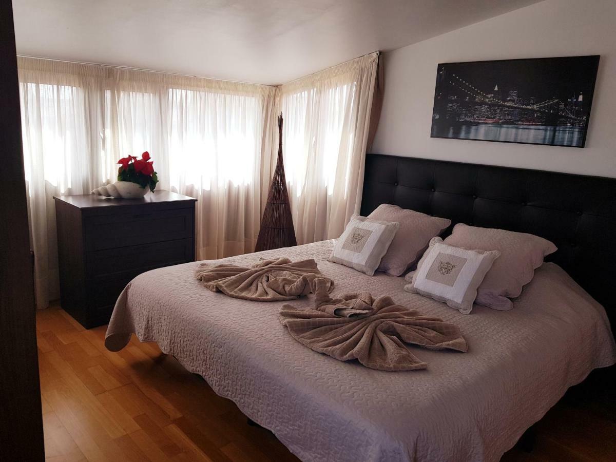 16 Lujo A 200 M Del Mar Villa