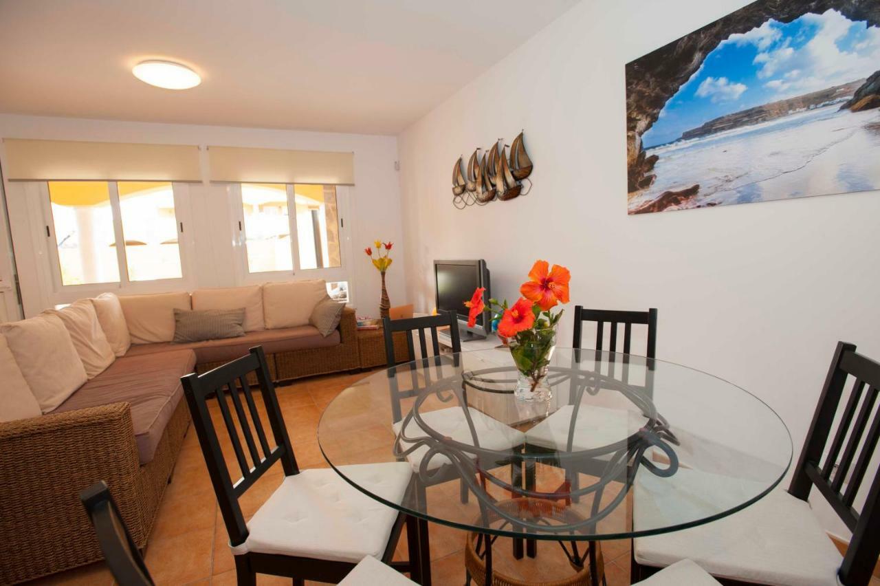 Gin 72 Premium Apartment Corralejo