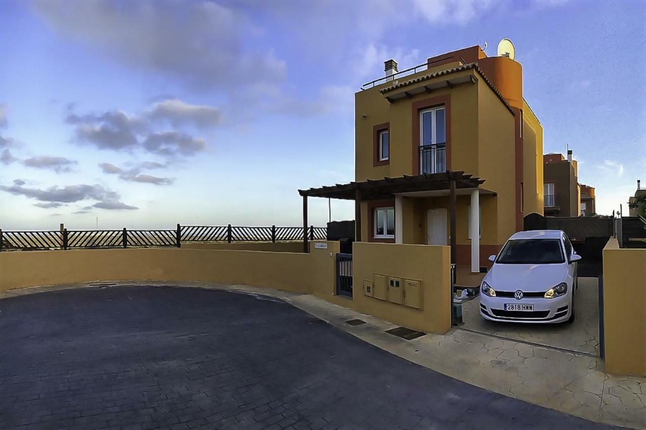 Holiday home Villadunas - With Luxury Hot Tub Corralejo