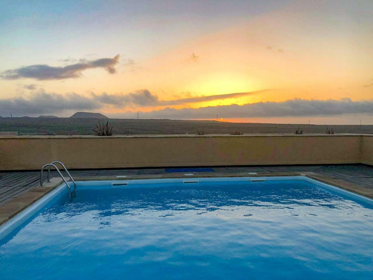 Proamar 25 *