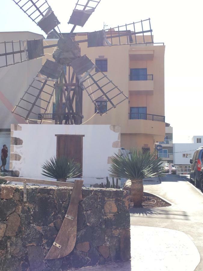 Calle Eusebio Carballo Estevez Apartment