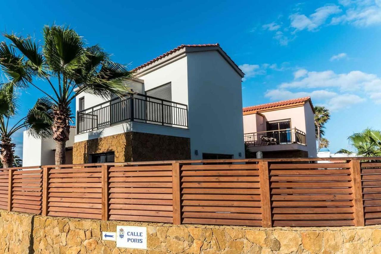 Paradise House: Piscina Privada, Playa 100m Villa