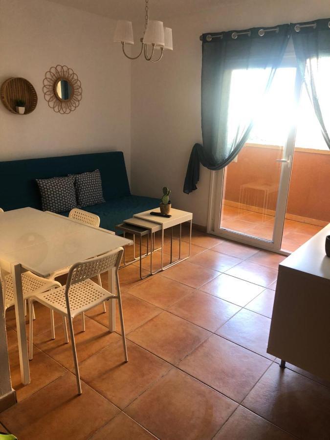 Center Apartment *