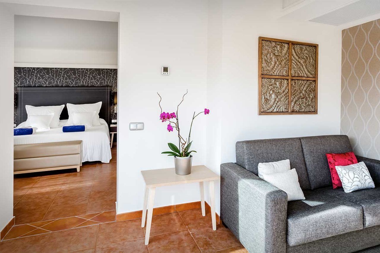 Barcelo Bay - Adults Only Hotel