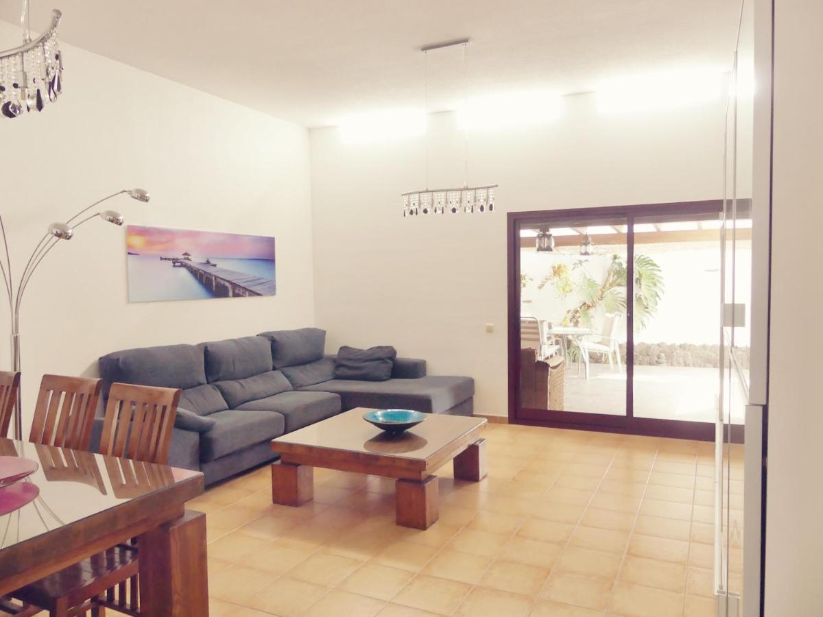 Sunny Paradise, Heater Pool Villa