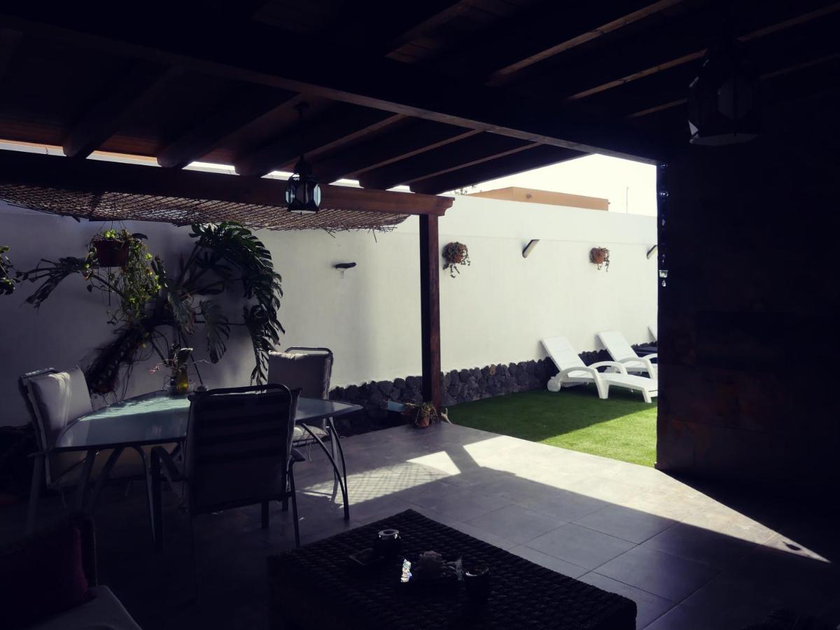 Villa Sunny Paradise, Heater Pool *