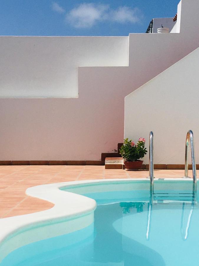 Surfers Retreat (adults Only) *