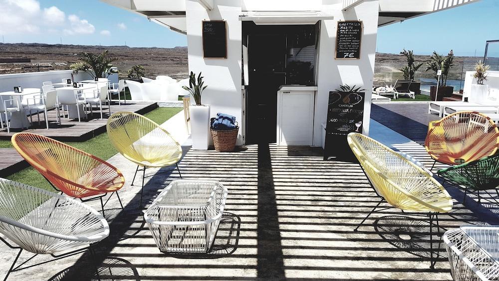 Cozy & Confortable Junior By Bristo Sunset # Good Wifi, Terrace And Pool *