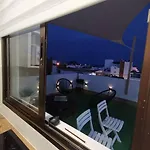 Apartamento Con Vistas Al Mar En El Centro De Corralejo