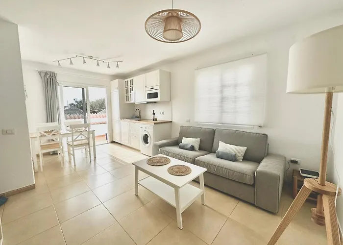 Hoplaco Apartament, Almost On The Beach