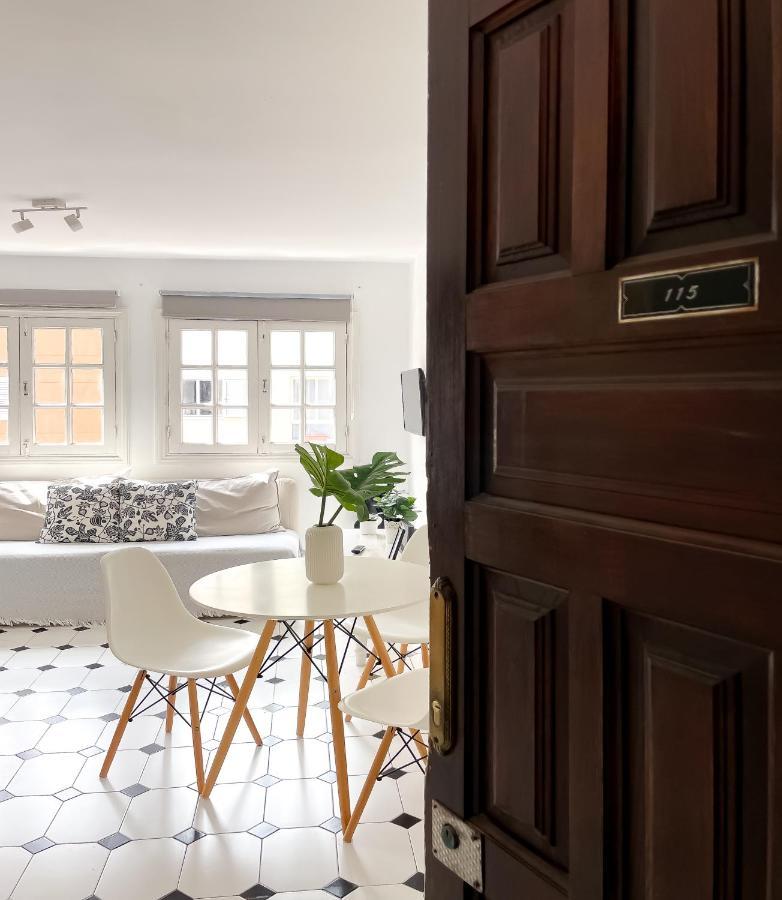 Central House Apartment *