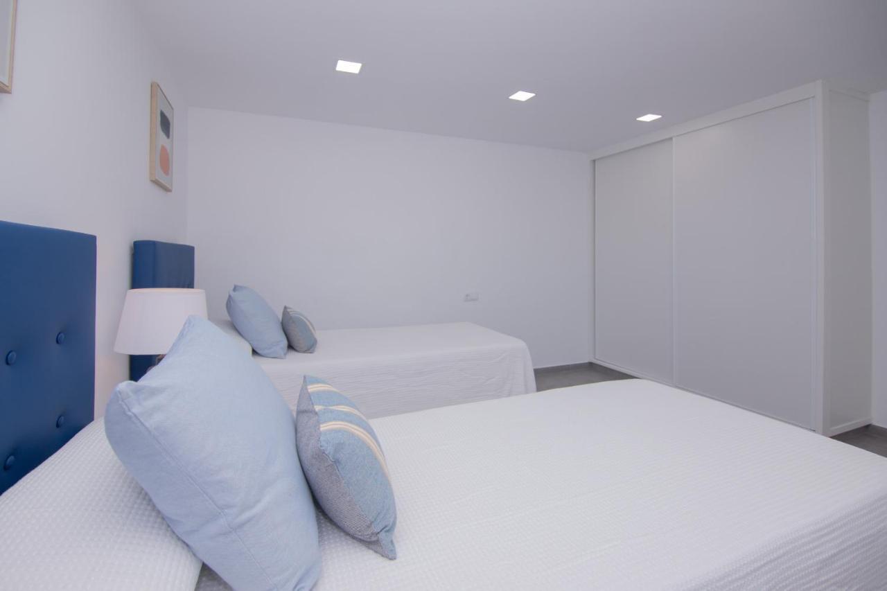 5 Beachfront By Holidays Corralejo