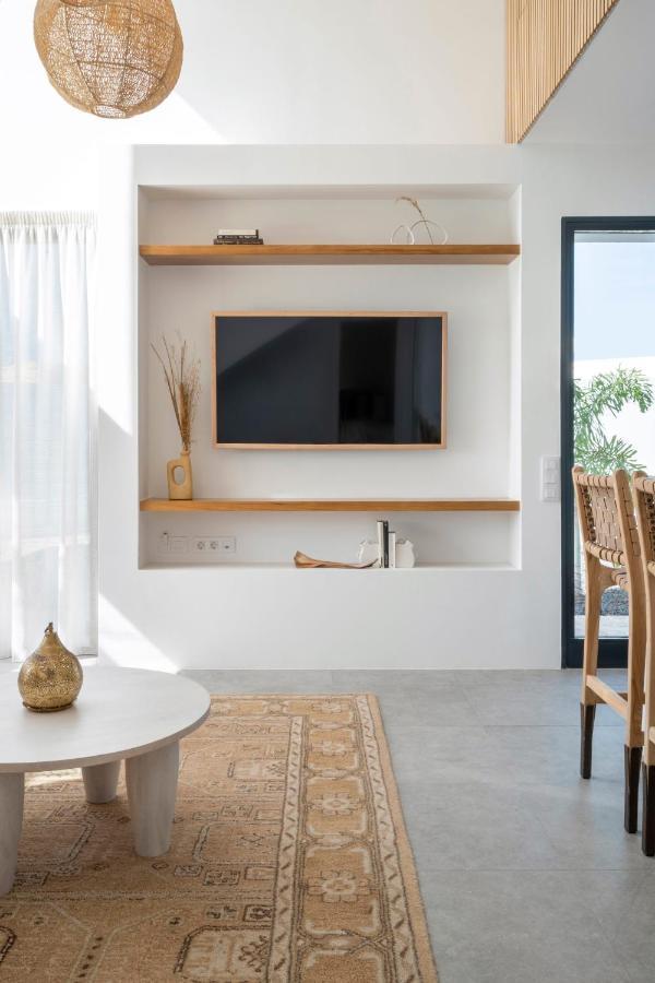 Villa Noma - Design Space With Pool In