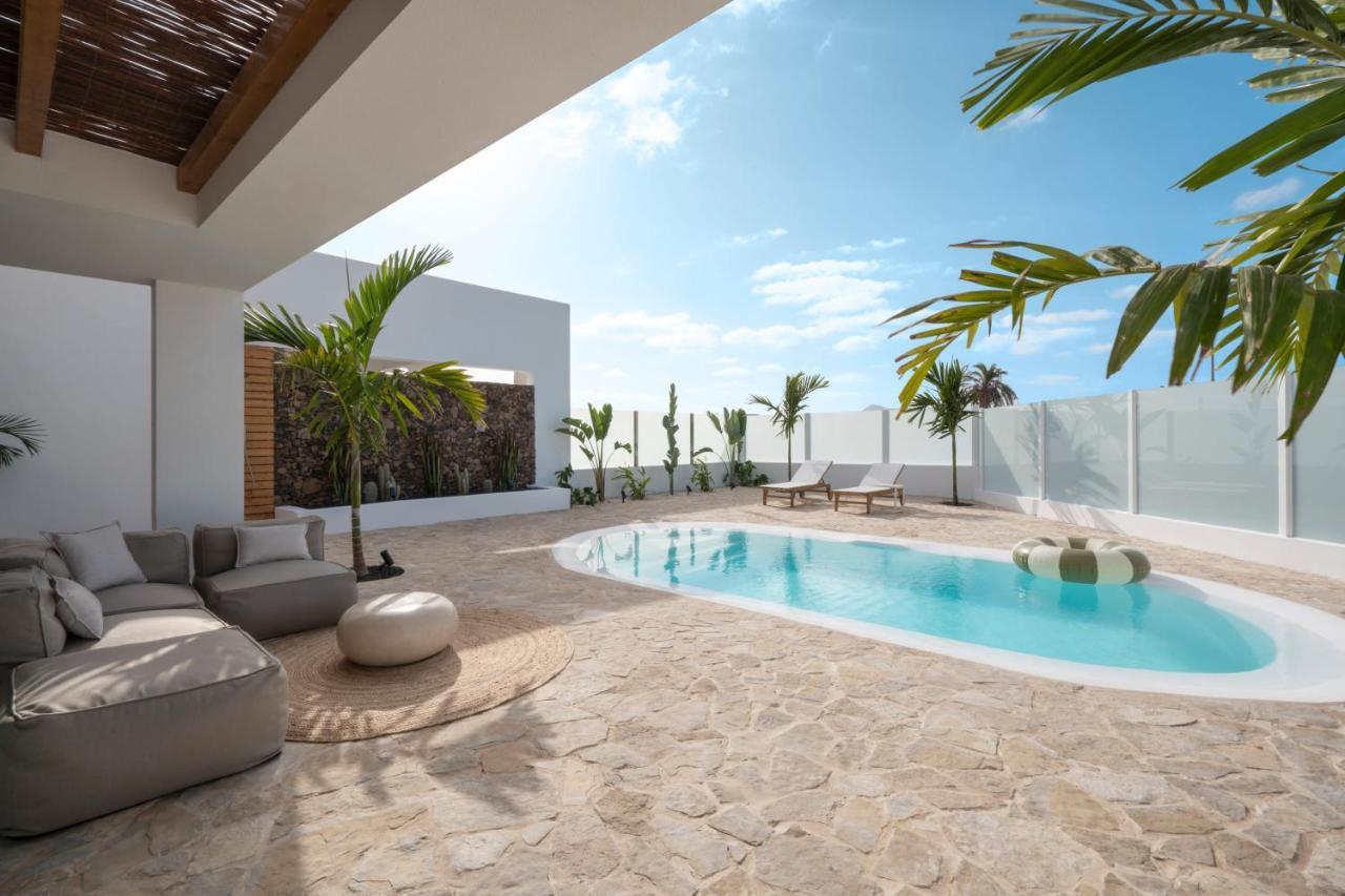 Villa Noma - Design Space With Pool In