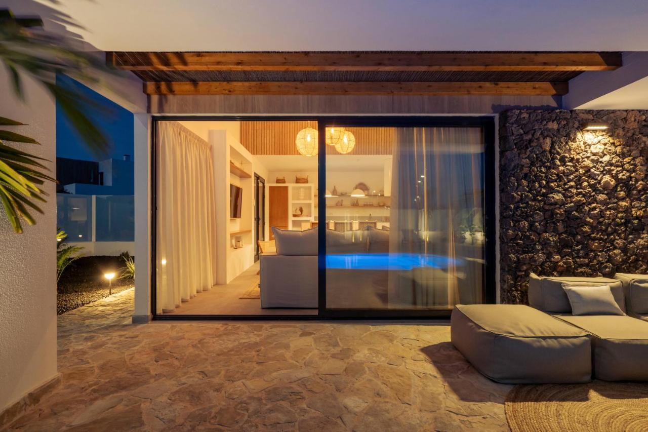 Noma - Design Space With Pool In *