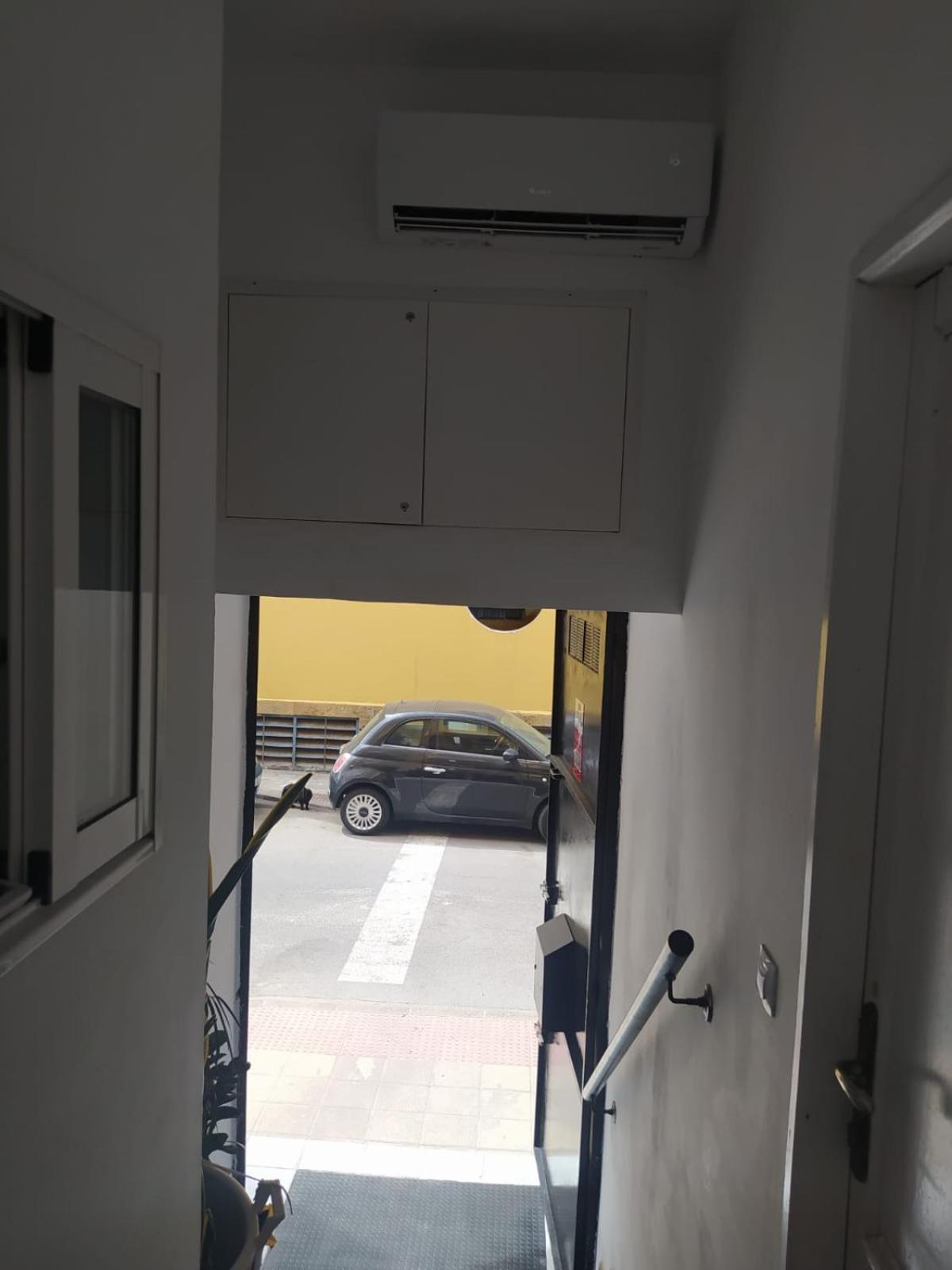 Hostel Cristina Con Bano Privado Y Mini Cocina *