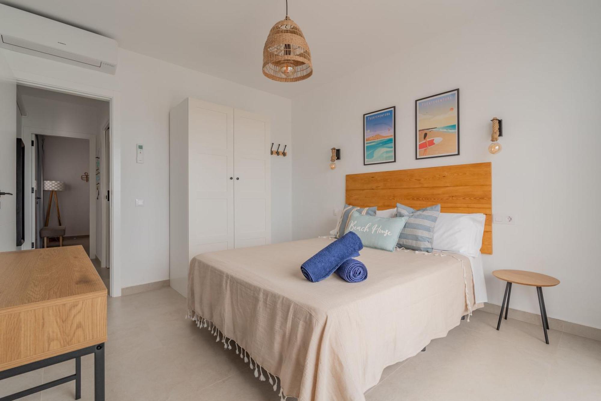 Seascape Pool, Air Con, View, Adult Only Apartment