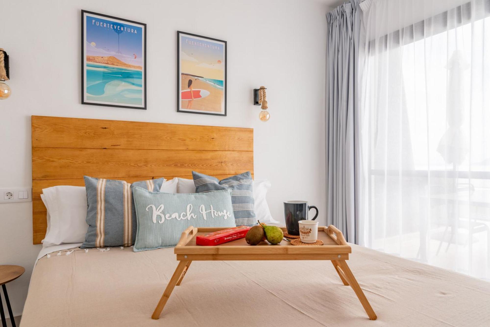 Seascape Pool, Air Con, View, Adult Only Apartment