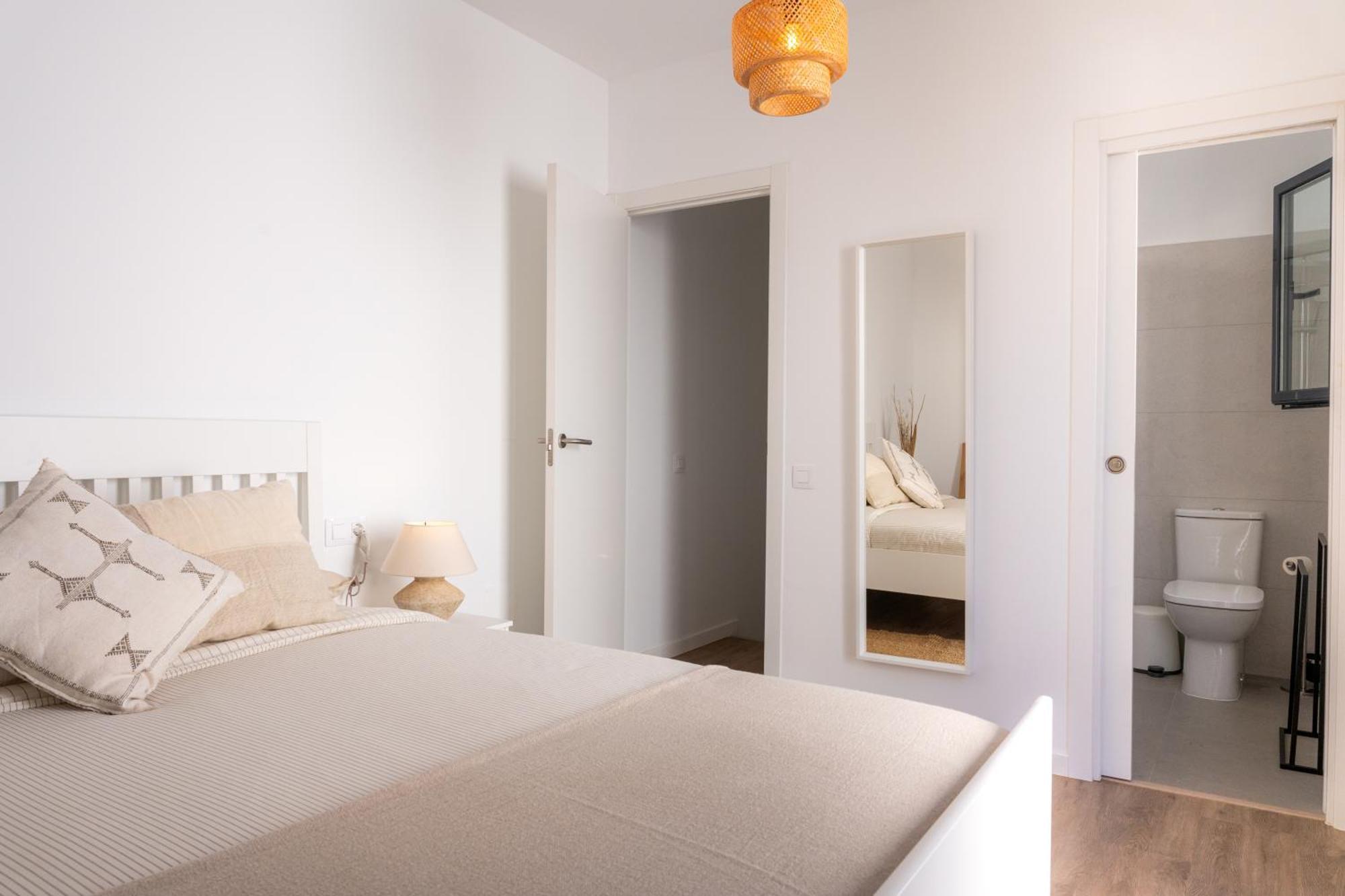 Сasa de vacaciones El Palmeral - House With Pool In *