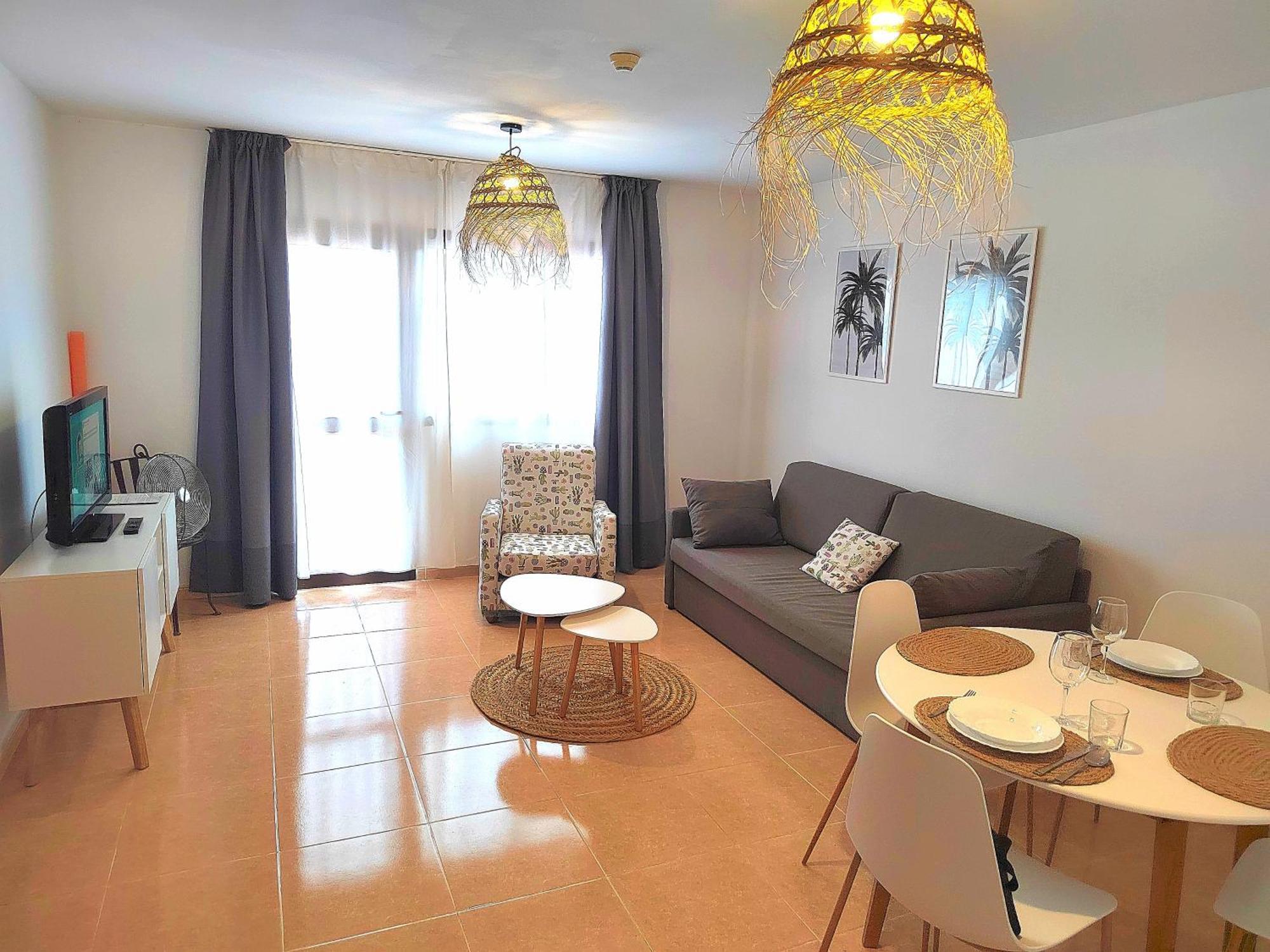 Tamarindo 28, Pool Front,free Wifi Apartment
