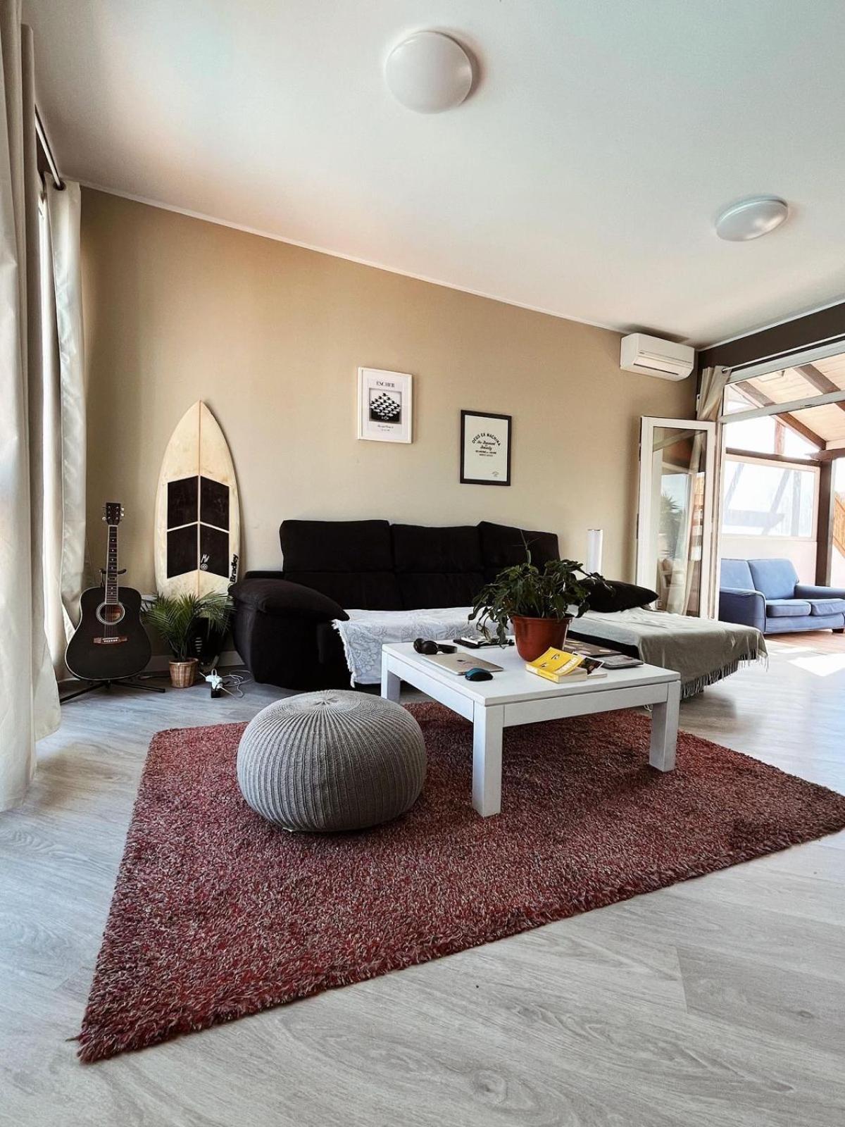 Banama Coliving & Coworking, Surf & Yoga - Casa Roja * Corralejo