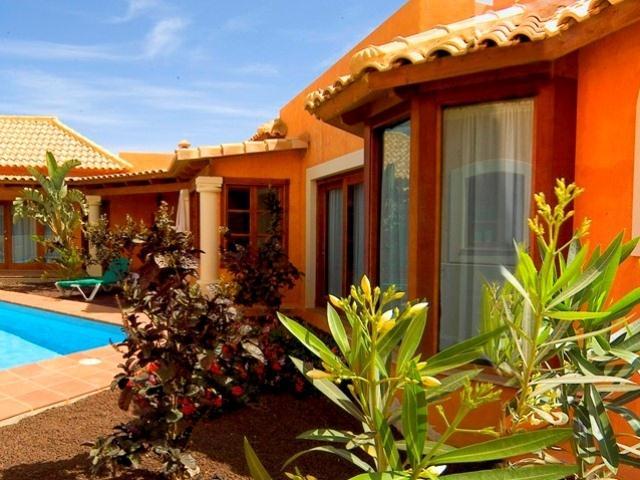 Brisas Del Mar Hotel