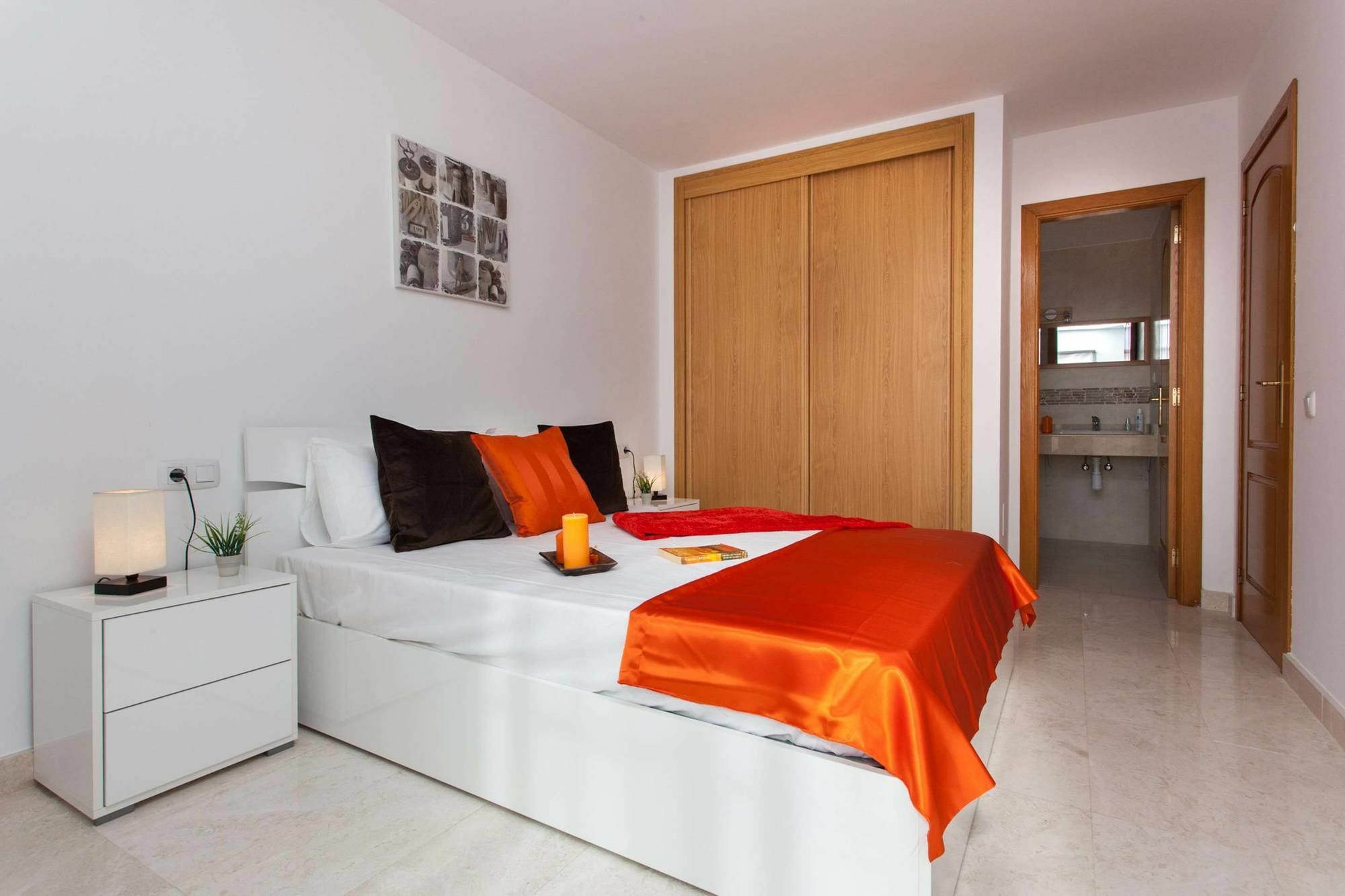 Oliva Villa *