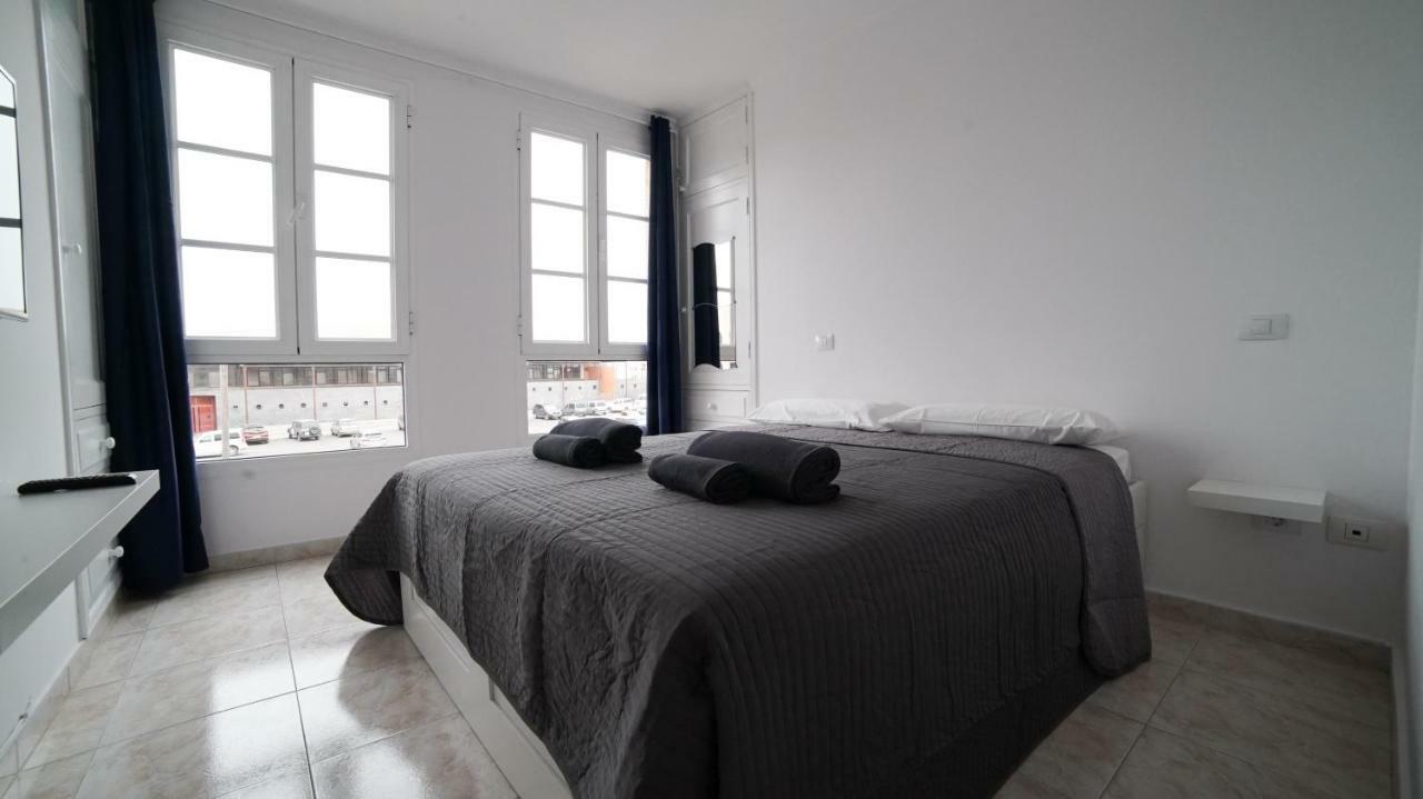 Harbour With Sea View Apartment *
