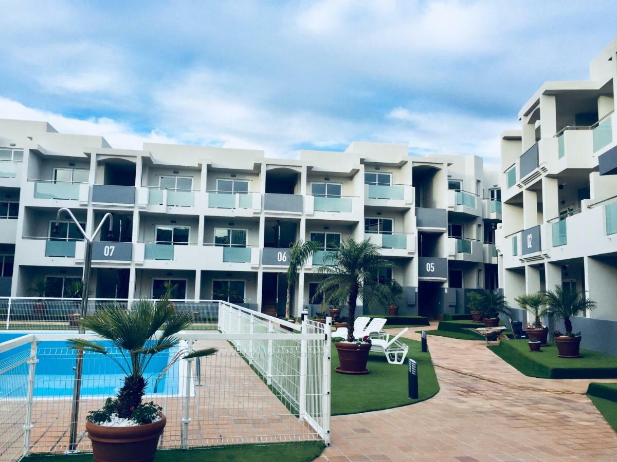 Sun 202 Apartment *