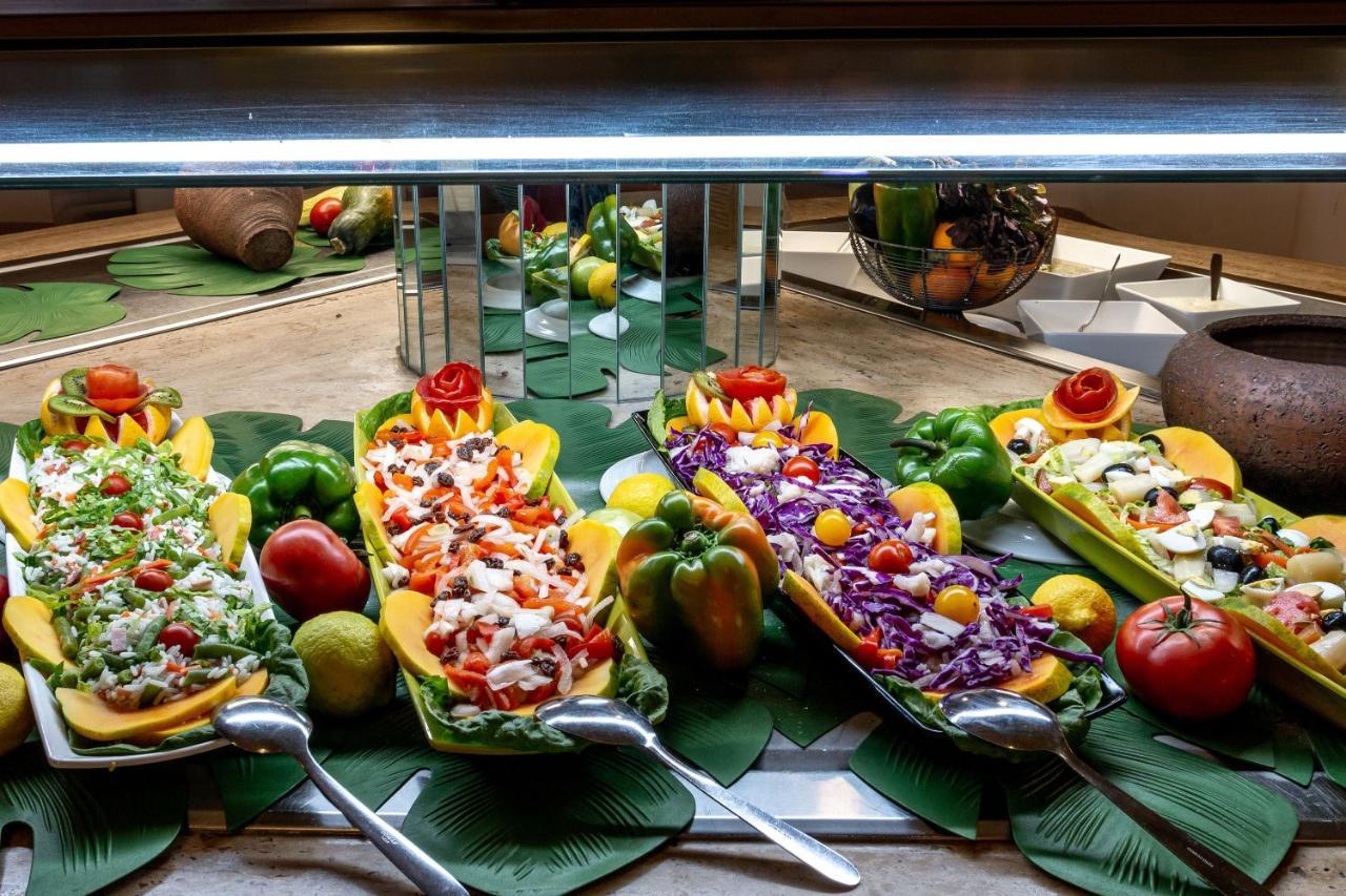 Oasis Papagayo Sport